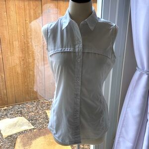 Magellan Outdoors White Sleeveless Button-Down Fishing/Sport Shirt Size S